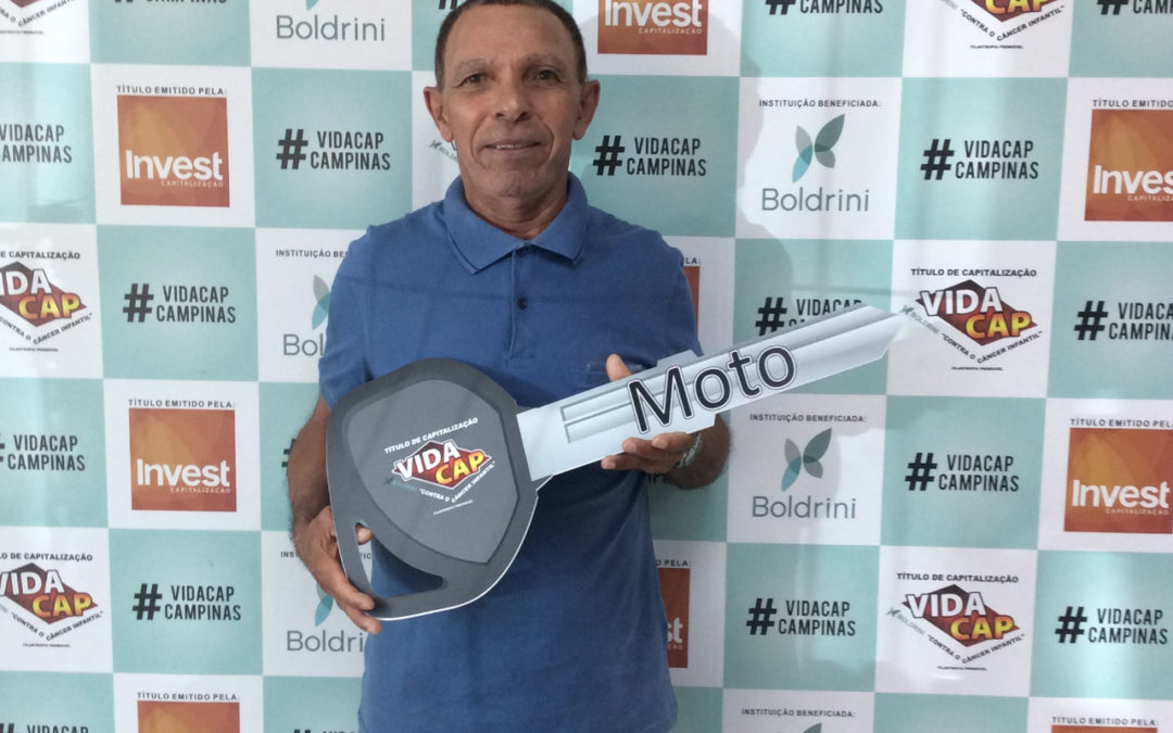 Morador de Jundiaí ganhou uma moto na primeira vez que comprou o Vida Cap.
